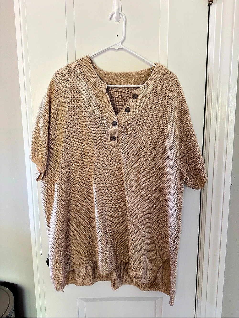 ChicSoul Cream Knit Top Size 2X Like New